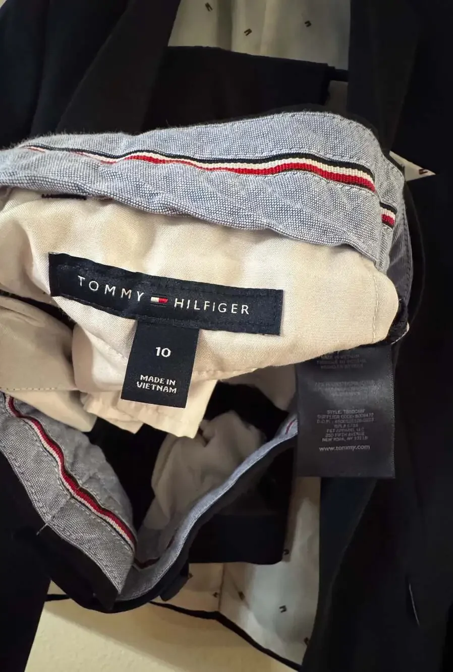 Tommy Hilfiger Boys Navy 2-Piece Suit Jacket & Pants Size 10 EUC